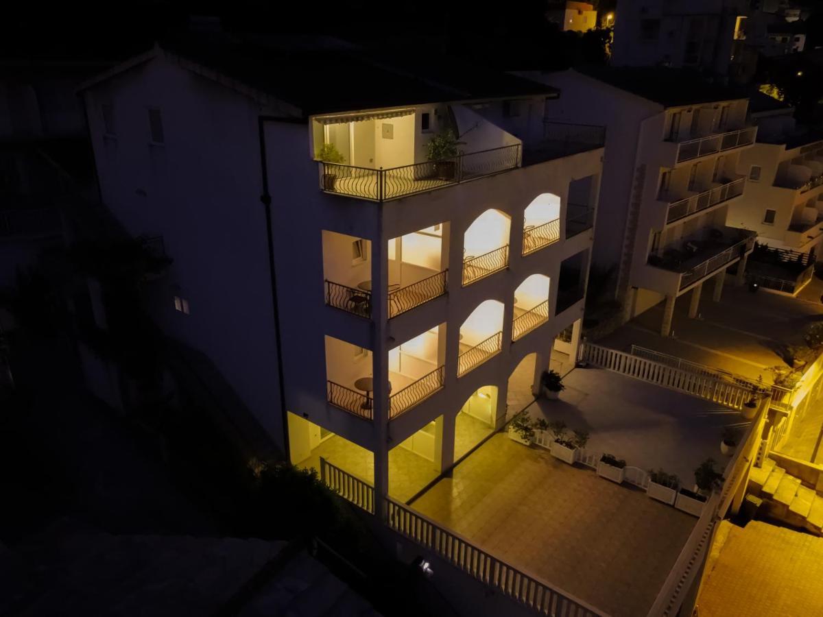 Apartments Larus Башка-Вода Экстерьер фото
